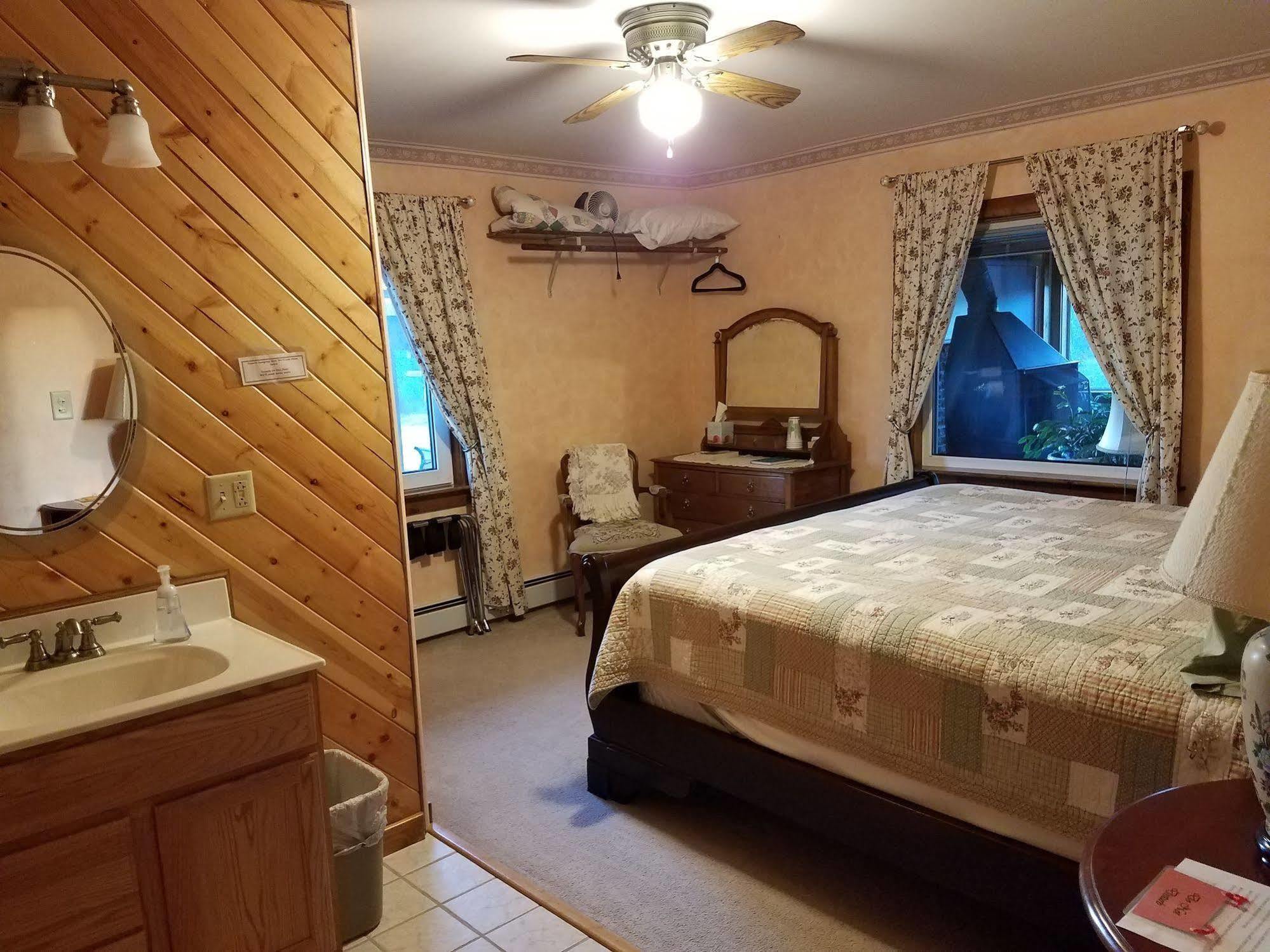 Denali Touch Of Wilderness B&B Хілі Екстер'єр фото
